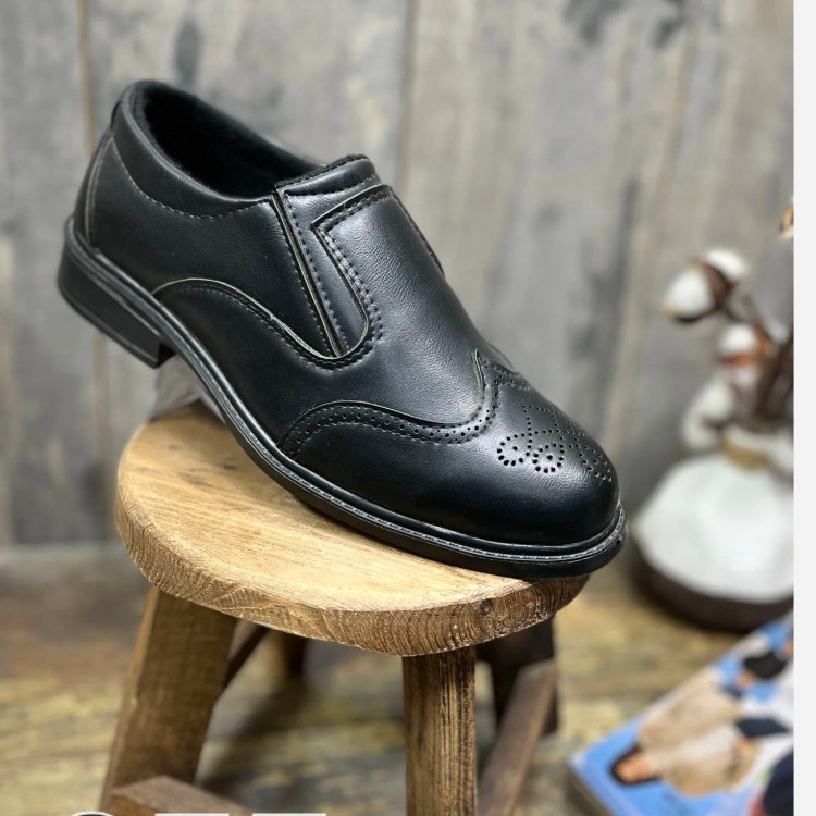 کفش مردانه مدل هشترک کشی چرم مصنوعی مشکی راحتی اسلیپ آن